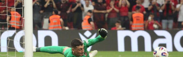 ALARM ZA SRBE U BORNMUTU Premijerligaš doneo važnu odluku i neće se dopasti Petroviću i MIlosavljeviću