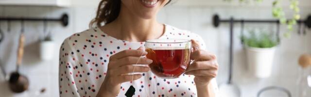 Ovo pijte svako veče i imaćete ravan stomak: Topi salo u toku noći, a ukus je odličan!