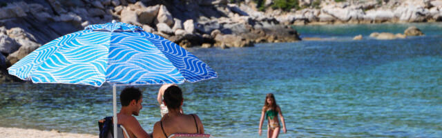 Temperatura odjednom pala za 15 stepeni, a onda su svi počeli da beže! Enbata uplašila kupače, fenomen izazvao haos