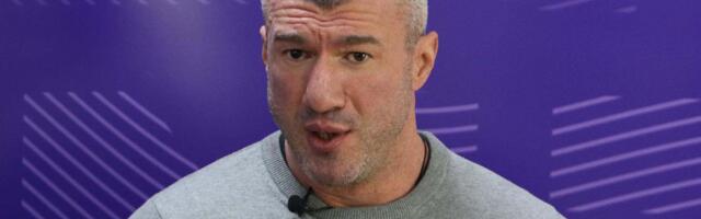 Skup podrške Miši Bačulovu ispred zatvora u Beogradu