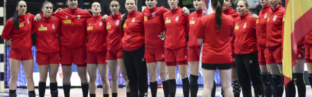 "Orlice" protiv "lavica": Devojke srećno - Srbija napada četvrtfinale SP!