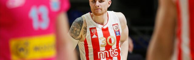 Osvajao trofeje sa Zvezdom, sada fotografijom oduševio sve: "Od maja imam svoju startnu petorku"