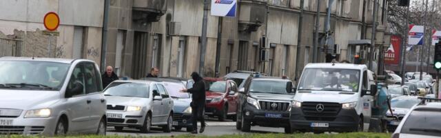 Šta se dešava u Ustaničkoj, postavljene su barikade? Čitateljka nas je ovo pitala, pronašli smo ODGOVOR!