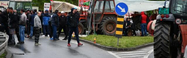 Otežan prilaz Beogradu: Poljoprivrednici blokiraju put Beograd-Pančevo