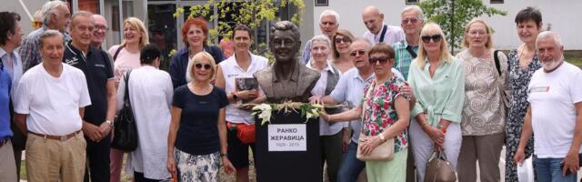 Otkrivanje biste Ranku Žeravici u Novom Miloševu