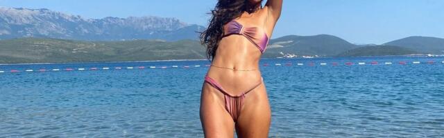 Naša glumica je prirodna od glave do pete: Skinula se u beli bikini, ima telo za desetku! Ovo je njena "tajna"