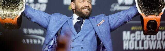 Konor se vratio posle 5 godina, pa napravio ludnicu! Mekgregor dobio ovacije, pa pevao čuveni hit pred UFC 329