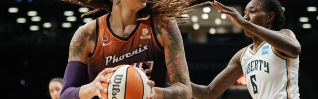 Grajnerova ove sezone zakucala kao i sve WNBA igračice zajedno za 25 godina VIDEO