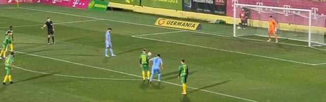 Bruno Petković isključen zbog neispravnog izvođenja penala (VIDEO)